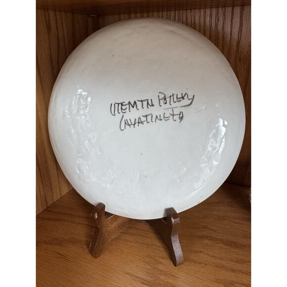 Ute Mountain Tribe Pottery White Black Decorative Handmade Signed Plate 8.5" - Picture 2 of 7